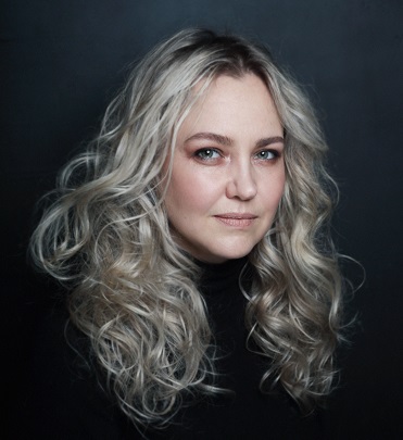 Maria Golubeva. Autrice e storyteller. Creatrice dell’universo narrativo “Freya e le magie storte”, tra realismo magico e introspezione emotiva.